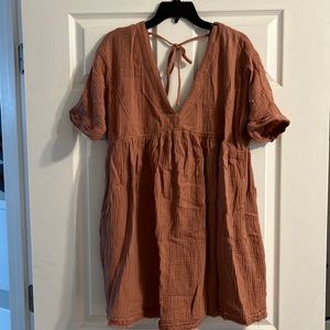 Pocket babydoll dress with tie back